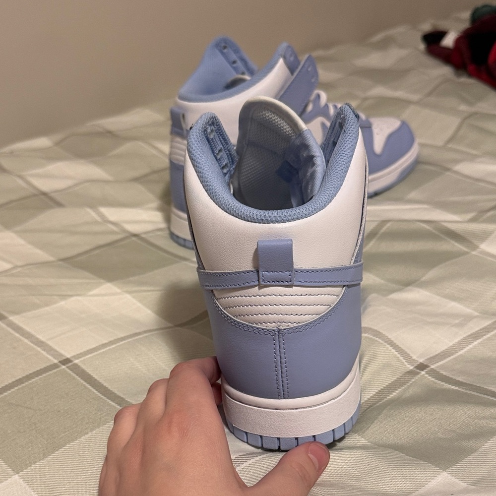 Nike High-Top Sneakers in White and Light Blue - Picture 9 of 12